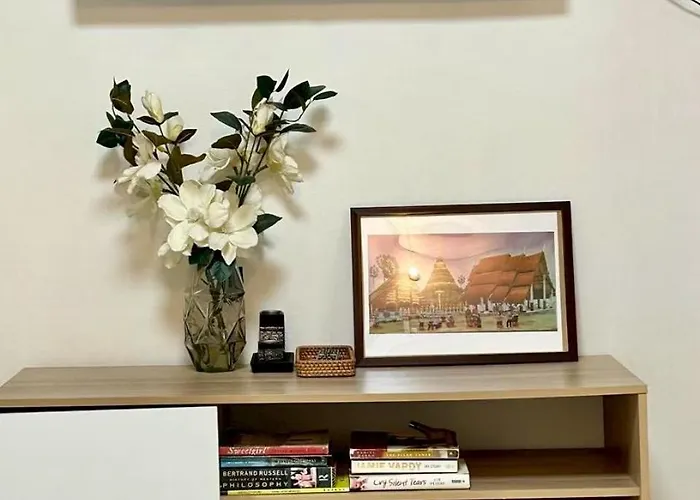 House Near Bts Kasetsart 5bedroom 4bathroom ホリデーパーク *