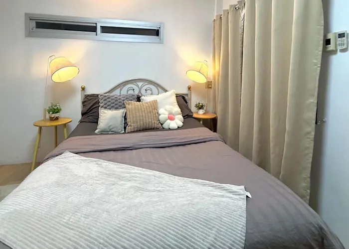 House Near Bts Kasetsart 5bedroom 4bathroom ホリデーパーク バンコク都