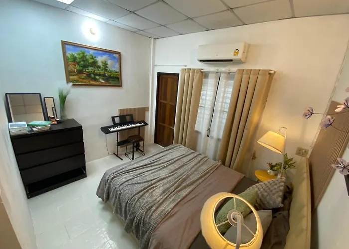 House Near Bts Kasetsart 5bedroom 4bathroom バンコク都
