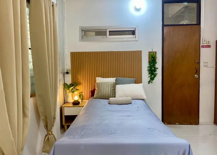 House Near Bts Kasetsart 5bedroom 4bathroom ホリデーパーク *