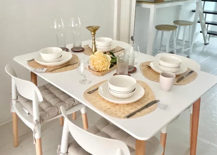 House Near Bts Kasetsart 5bedroom 4bathroom ホリデーパーク *