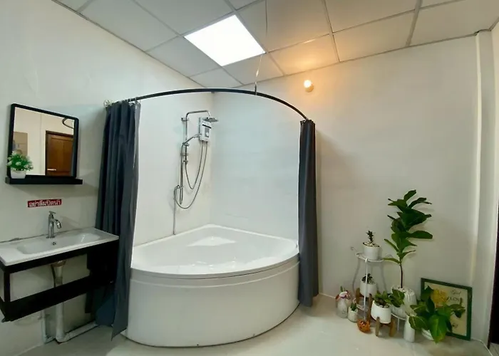 ホリデーパーク House Near Bts Kasetsart 5bedroom 4bathroom バンコク都